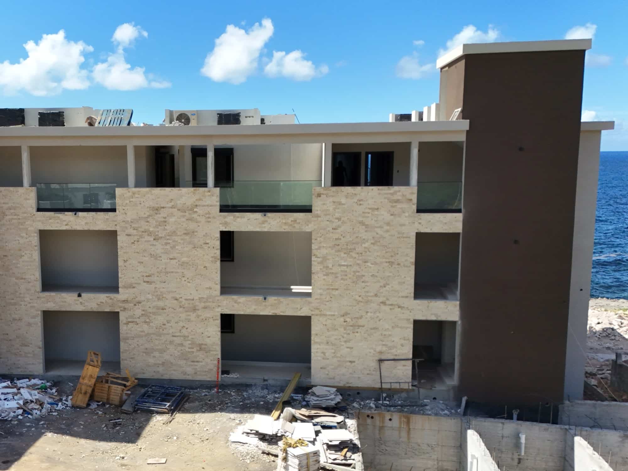 vivid residences point blanche sint maarten close up