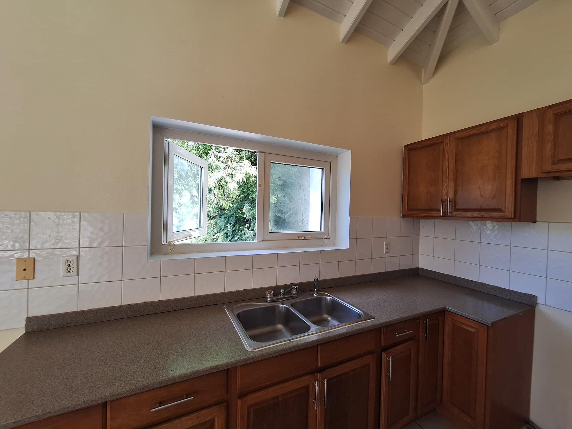 marys fancy house for sale kitchen