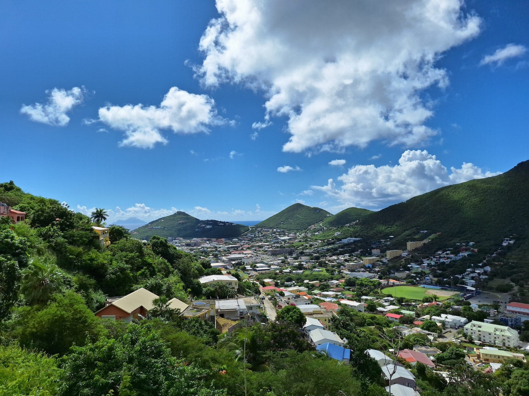 dutch cul de sac sint maarten philipsburg marys fancy view of saba