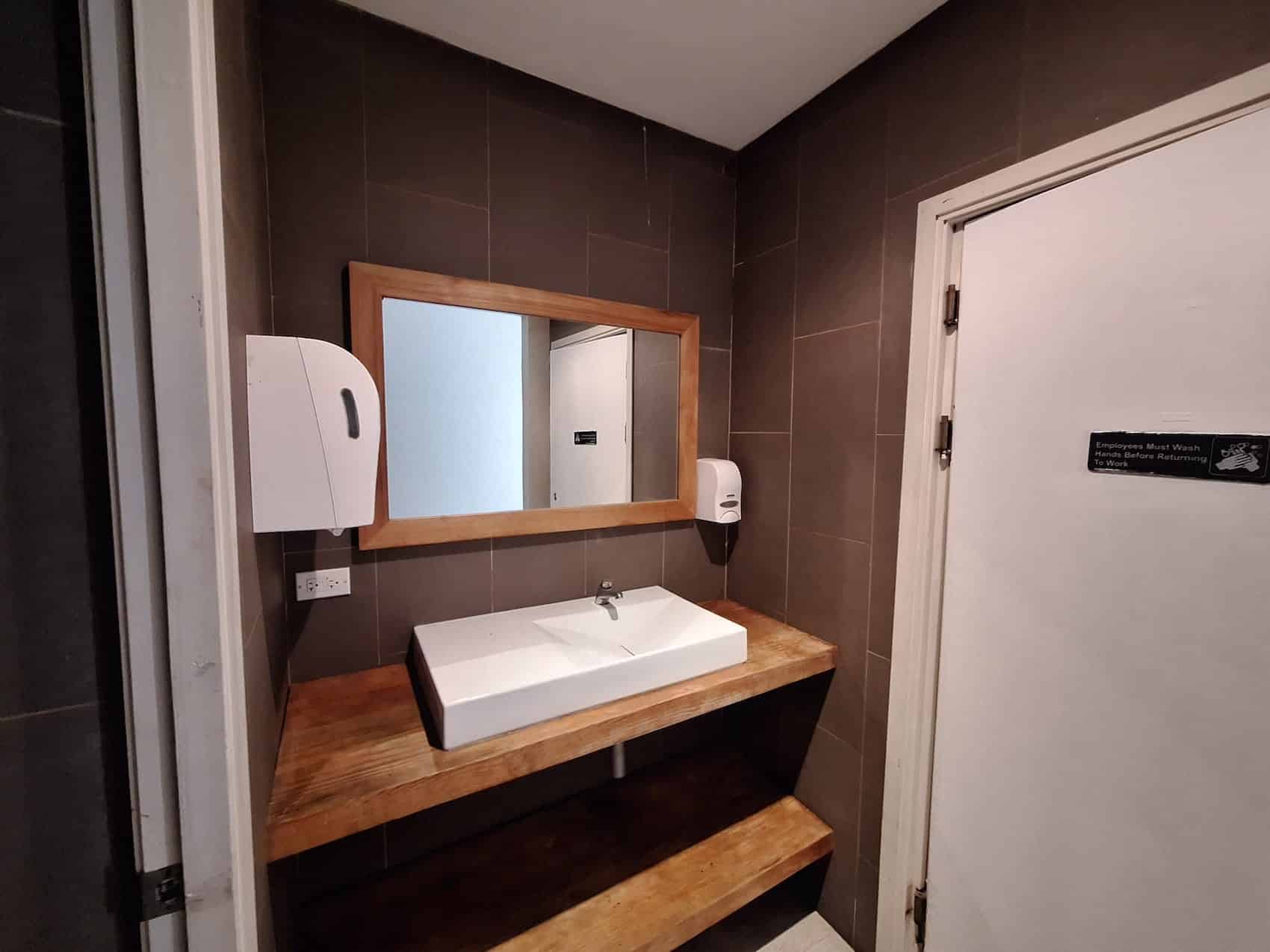 boardwalk philipsburg sxm commercial for sale bathroom