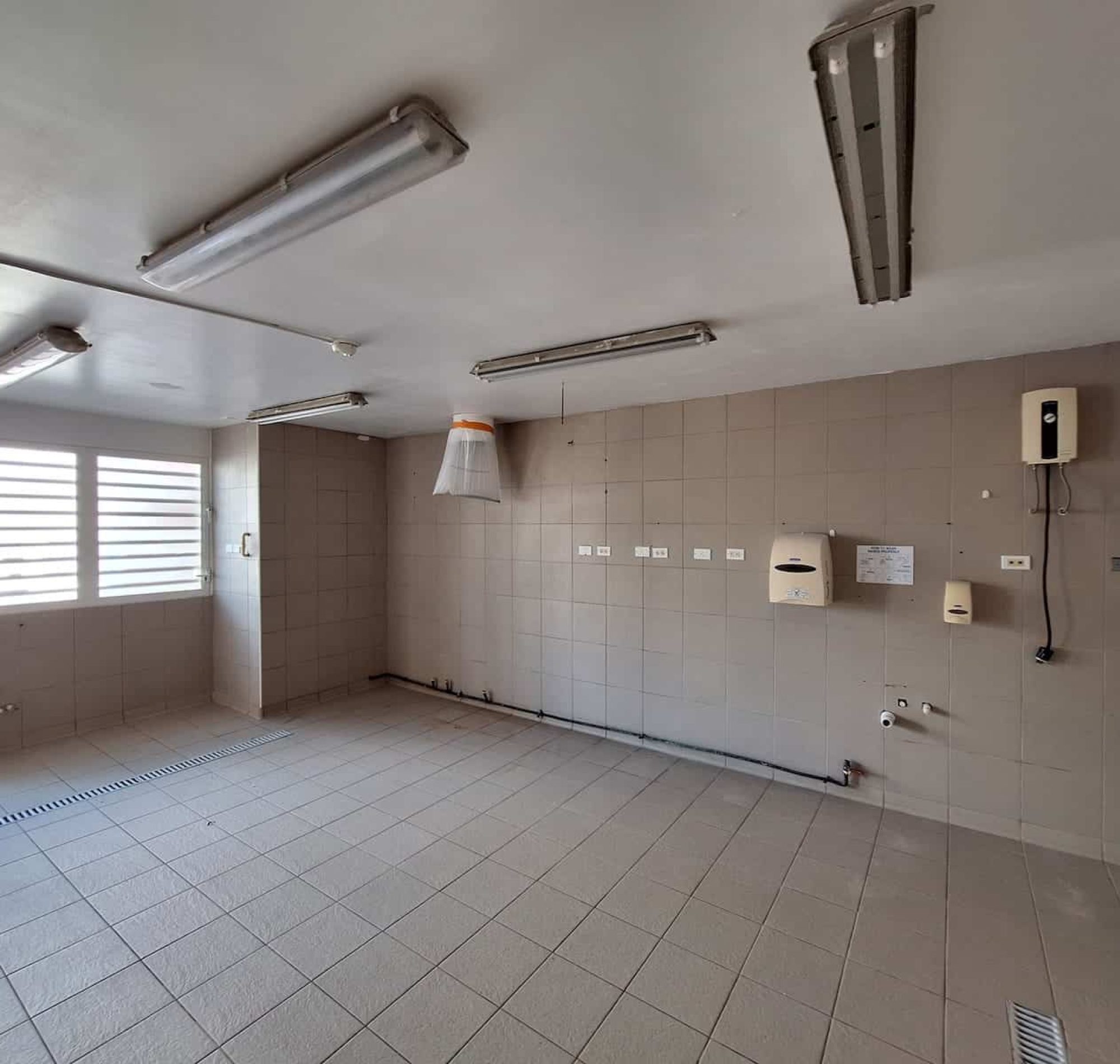 commercial for rent boardwalk sxm