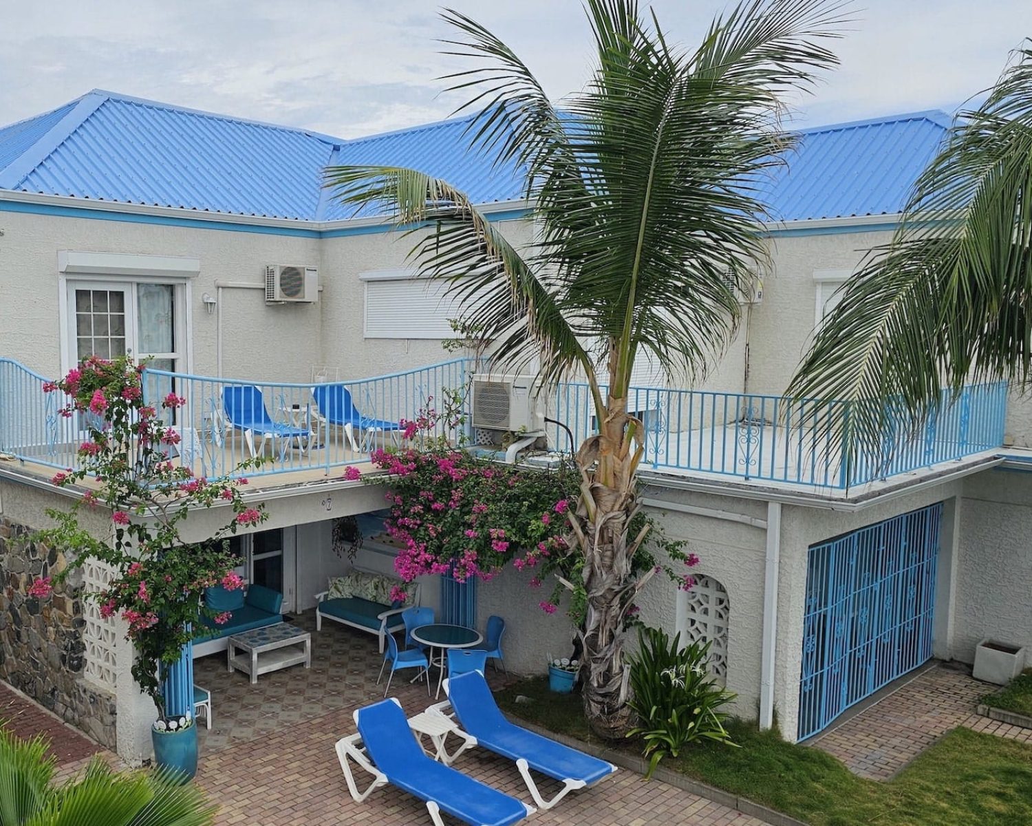 great bay villa sxm terrace boardwalk
