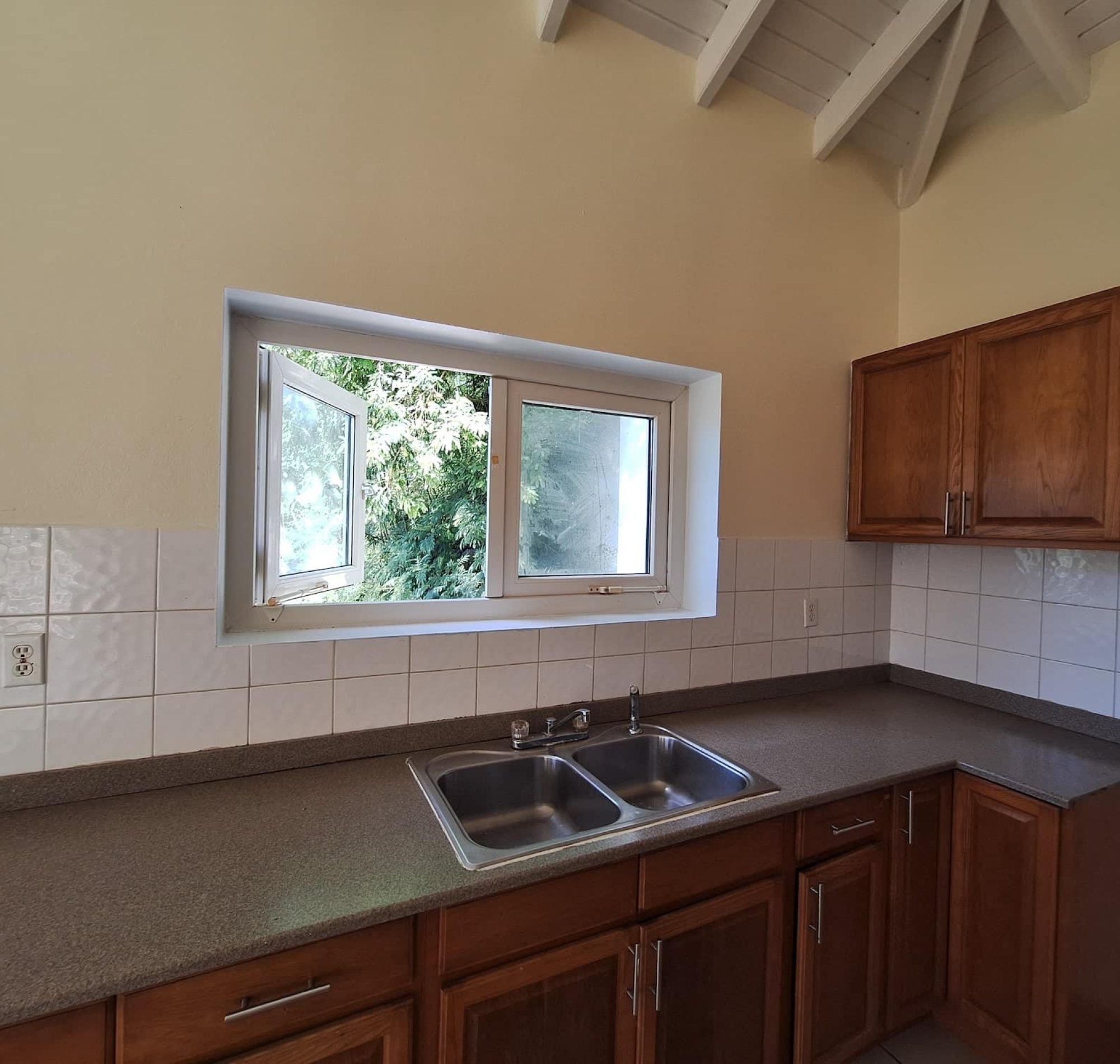 marys fancy house for sale kitchen