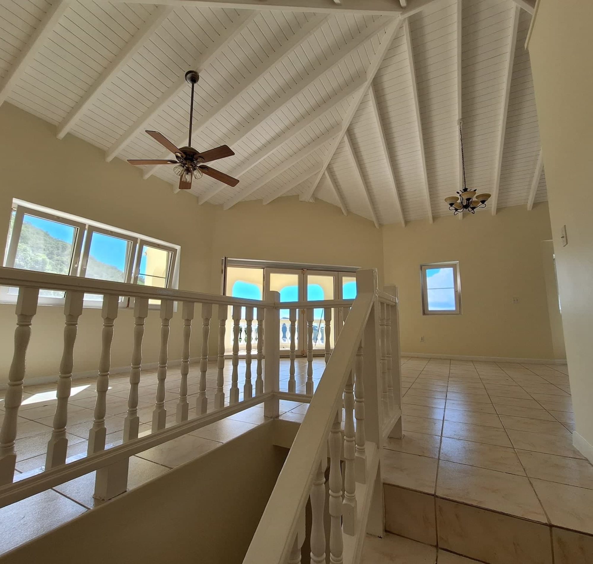 marys fancy house for sale sxm