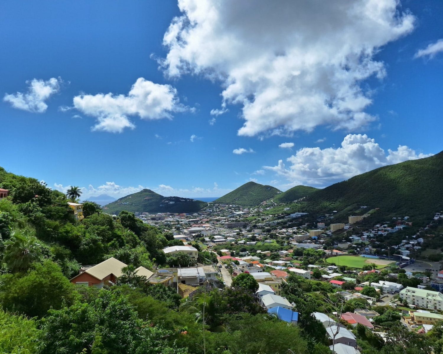 dutch cul de sac sint maarten philipsburg marys fancy view of saba