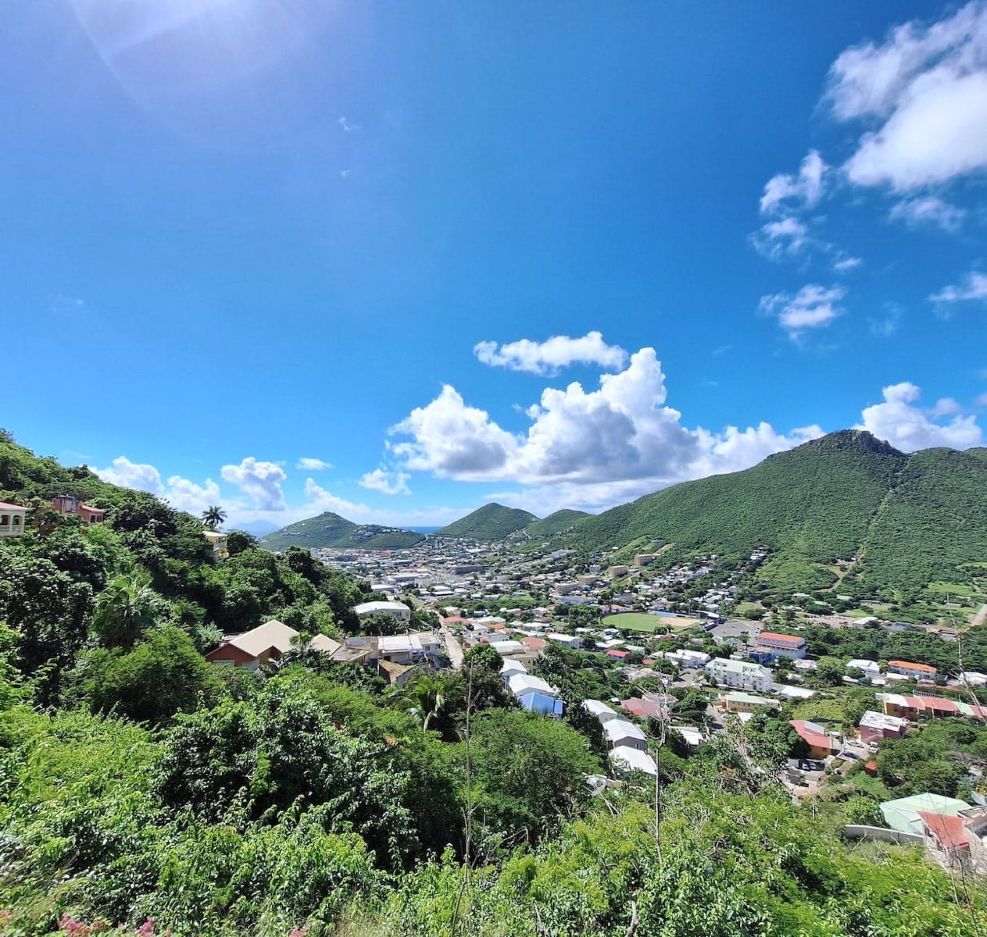 sint maarten dutch cul de sac view
