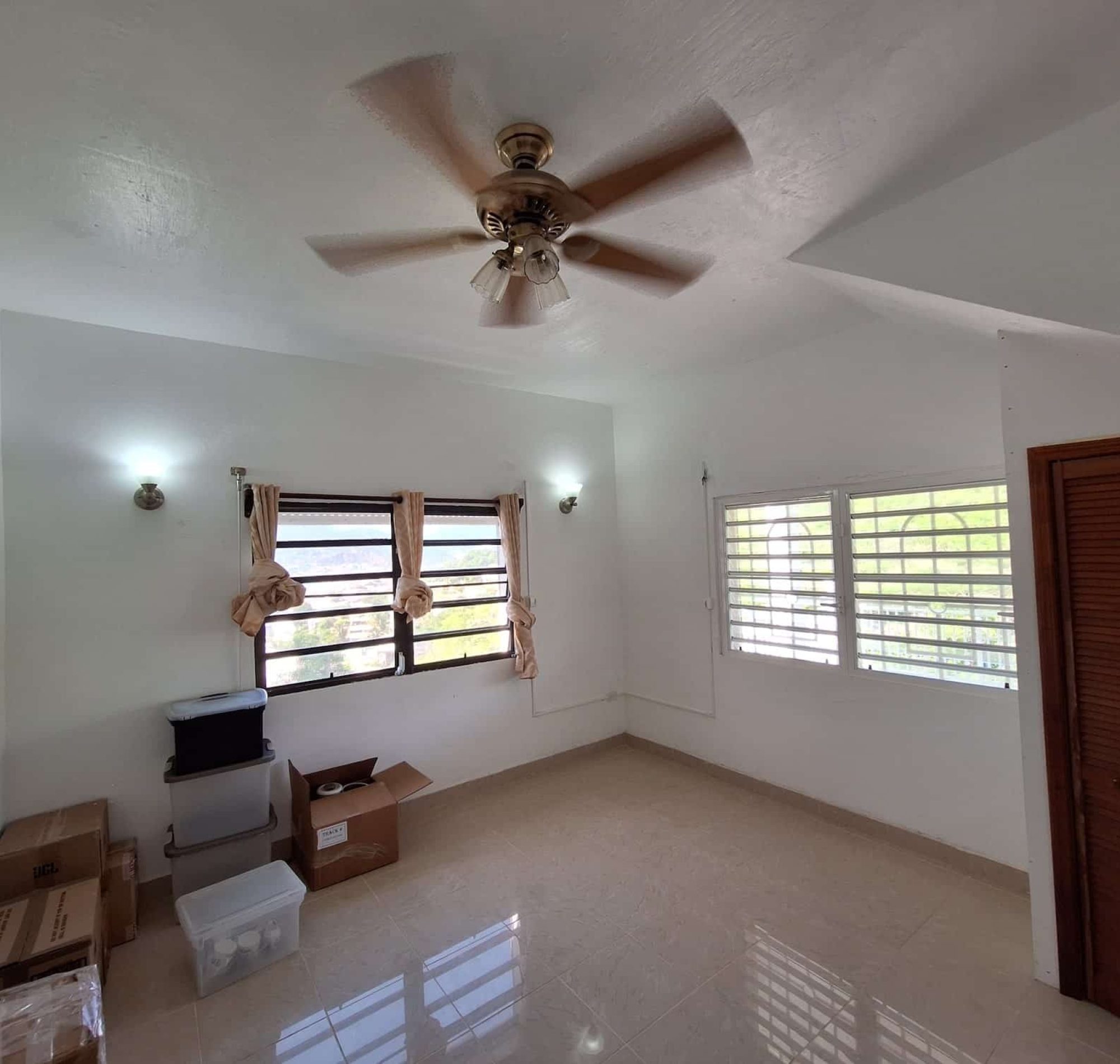 villa shangri la sint maarten bedroom