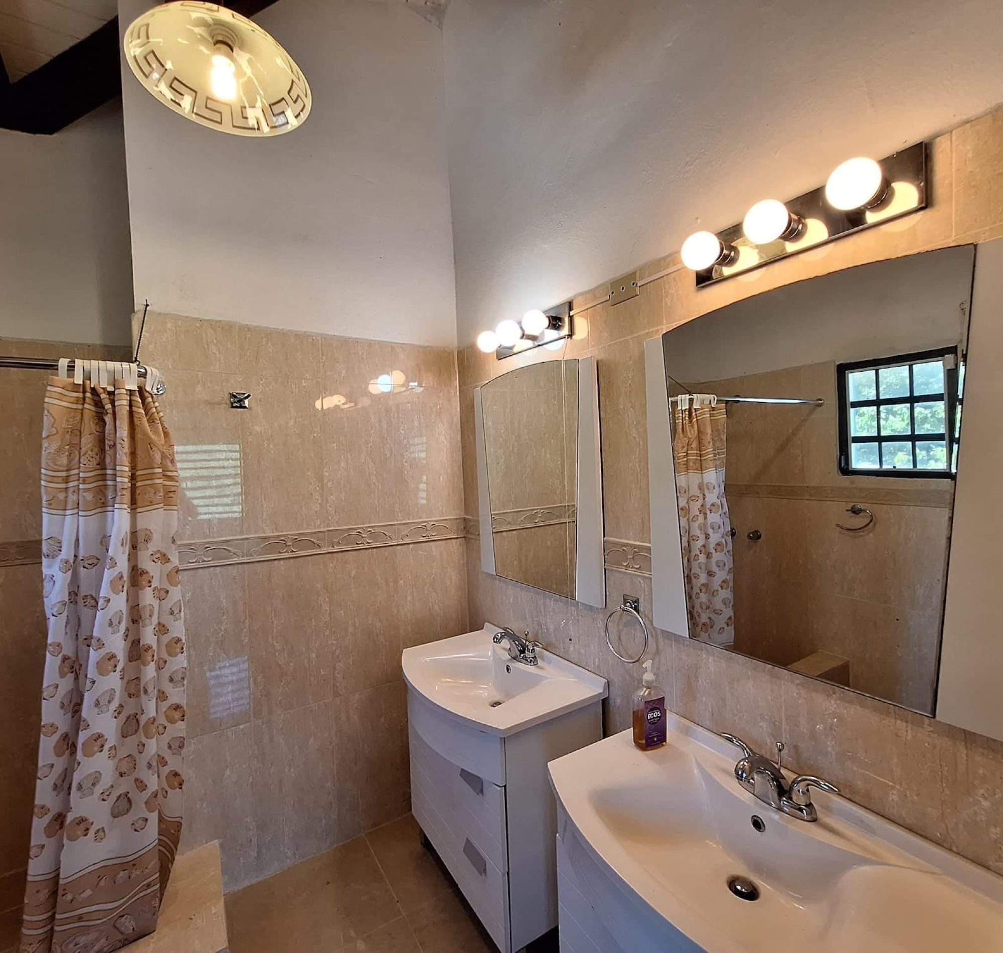 villa shangri la sint maarten bathroom 2