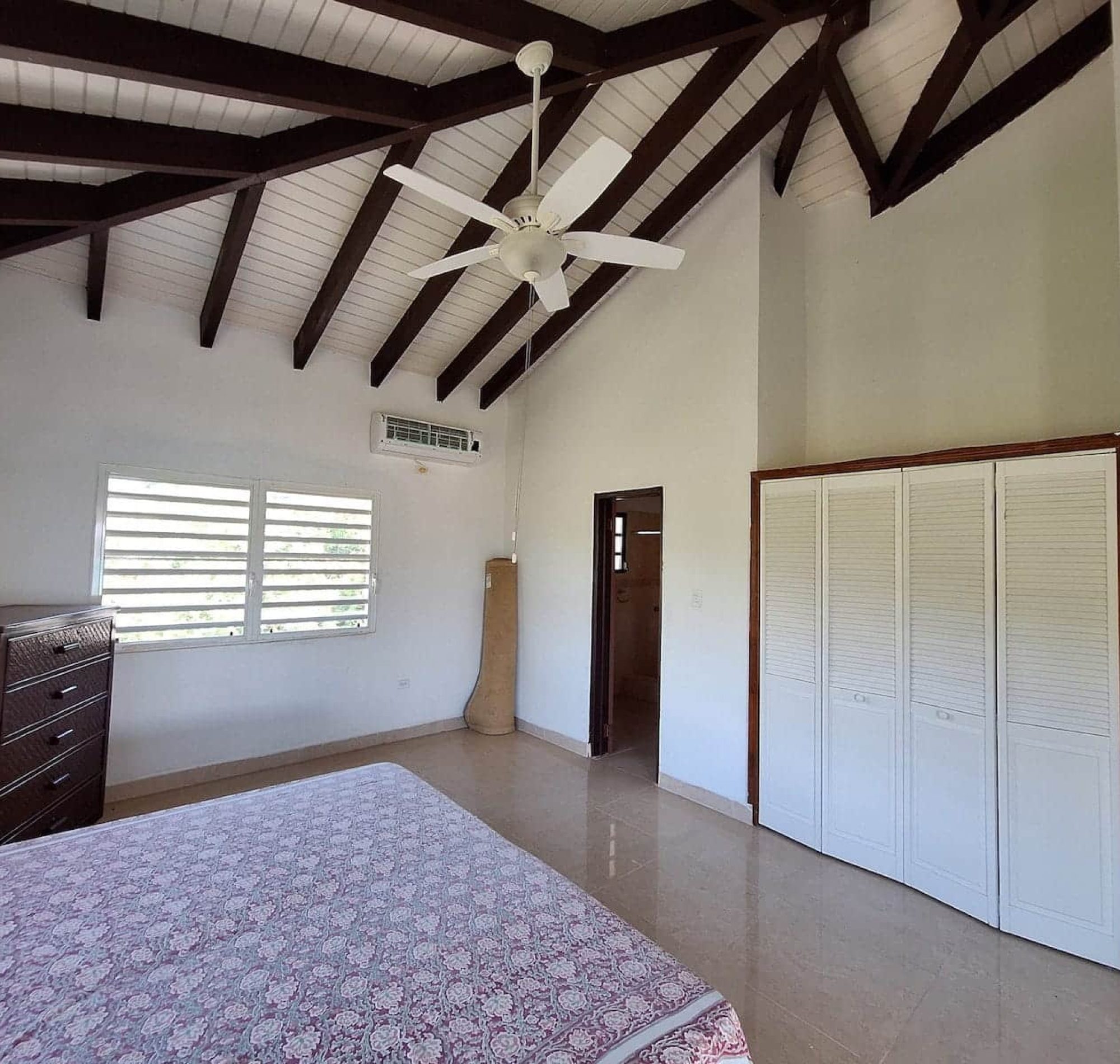 villa shangri la sint maarten bedroom