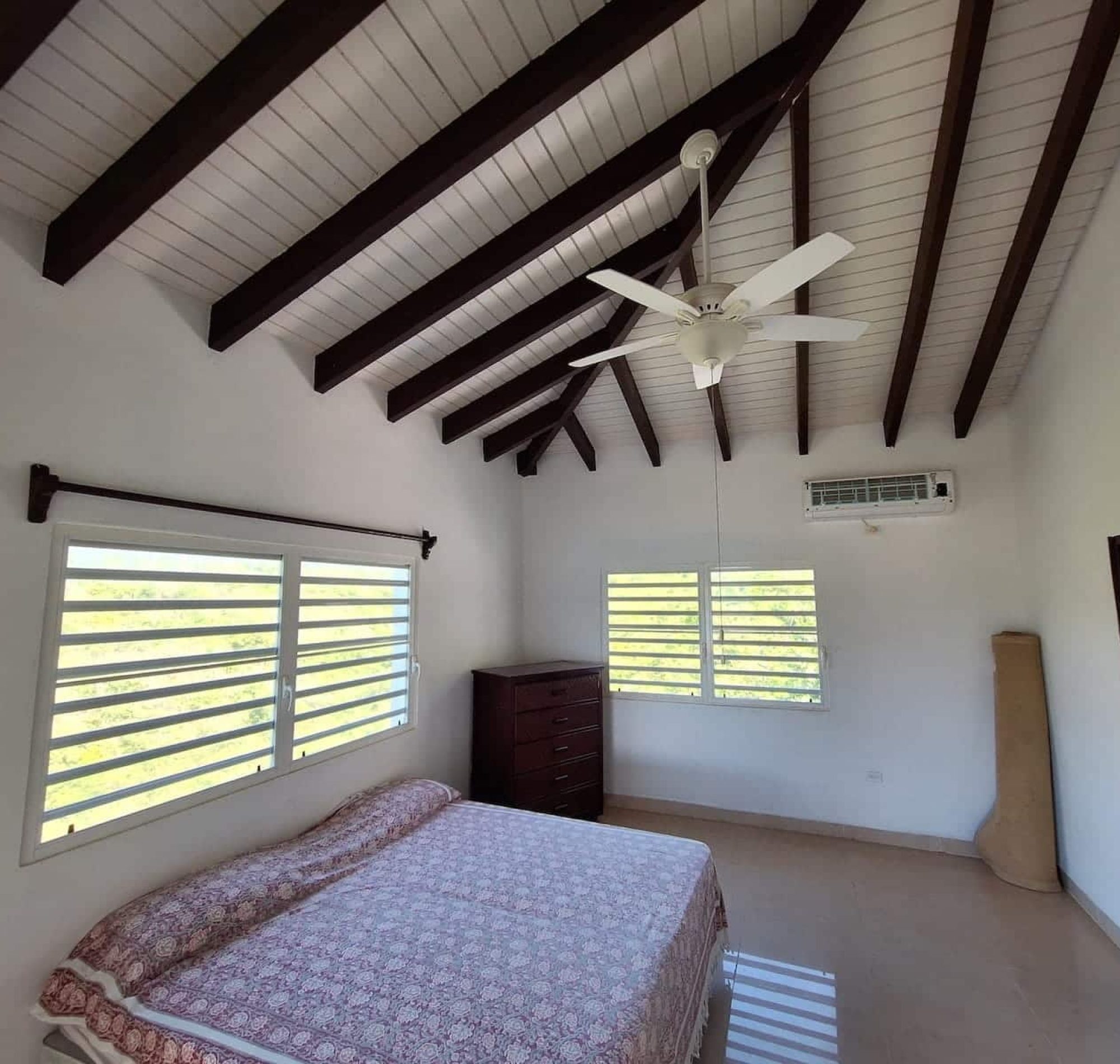 villa shangri la sint maarten bedroom