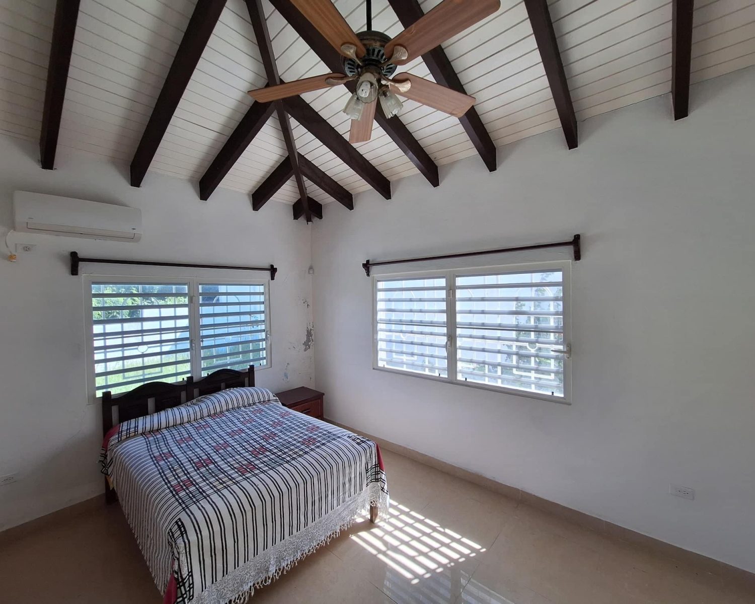 villa shangri la st maarten bedroom