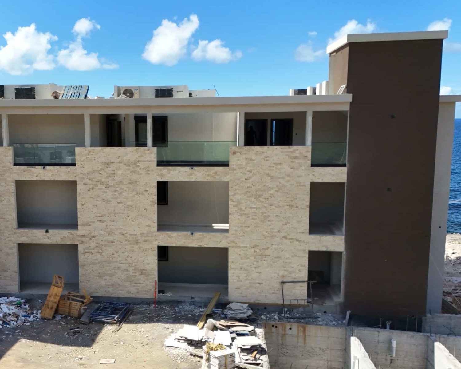 vivid residences point blanche sint maarten close up